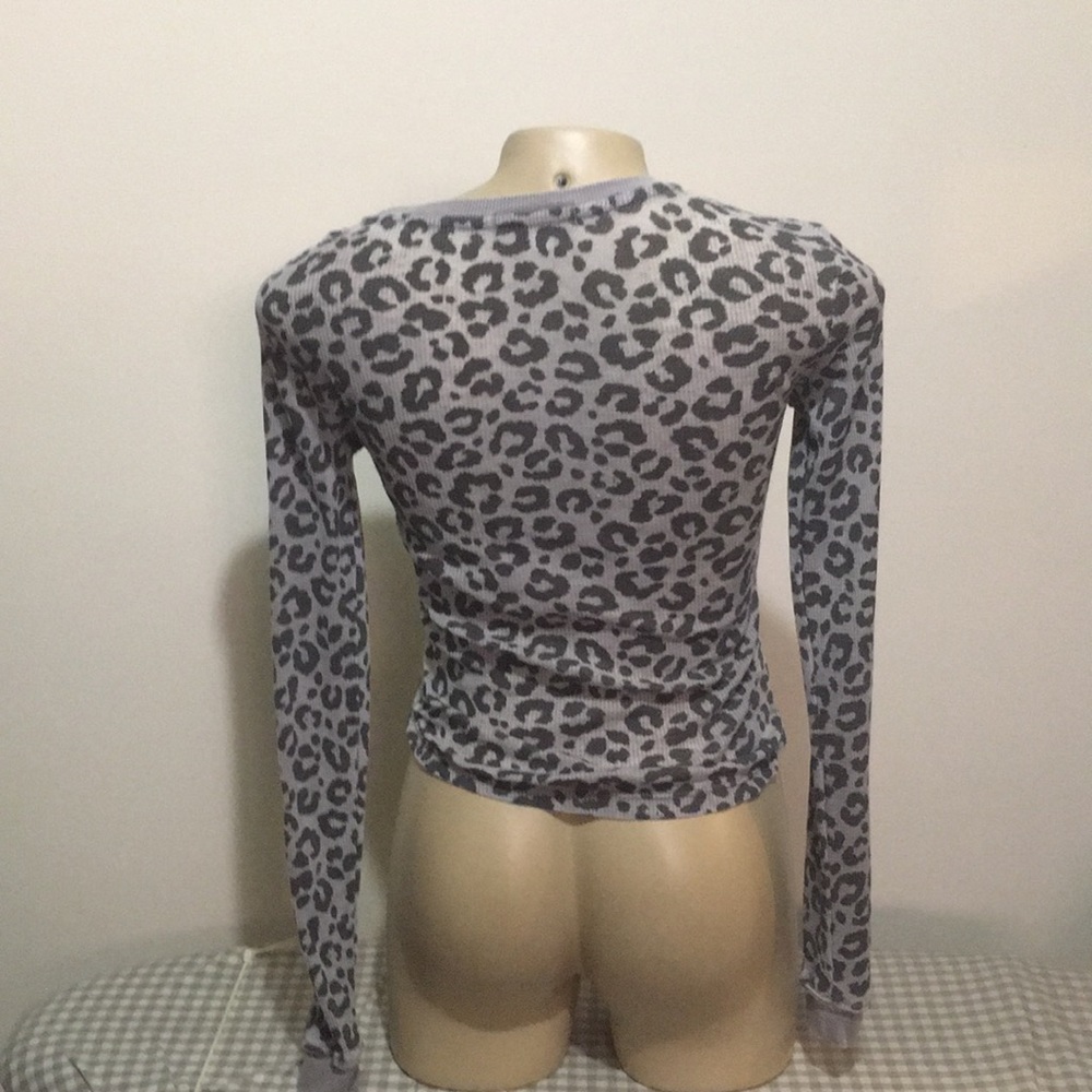 Top, good condition - Picture 2 of 4